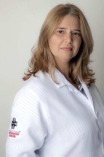 Dra. Carla Aparecida Pinheiro