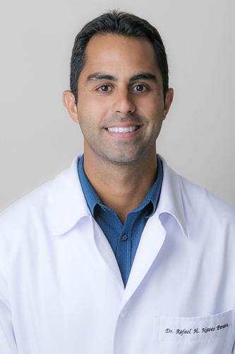 Dr. Rafael Naves Pereira